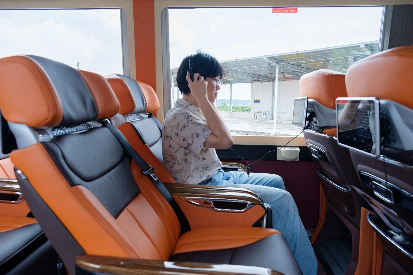 Ghế Limousine bọc da cao cấp